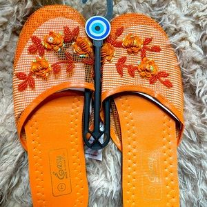 Vintage 90’s ‘Chinese Slippers’